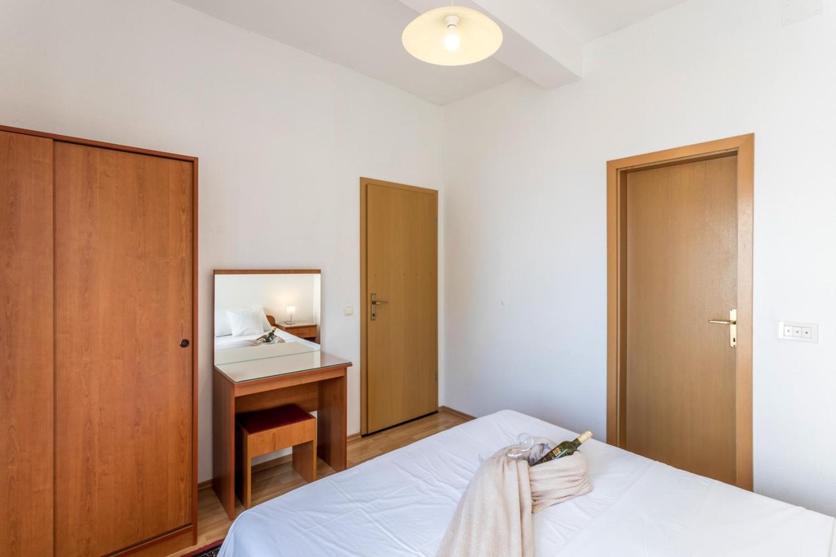 Apartments With A Parking Space Baska Voda, Makarska - 301 Phòng bức ảnh
