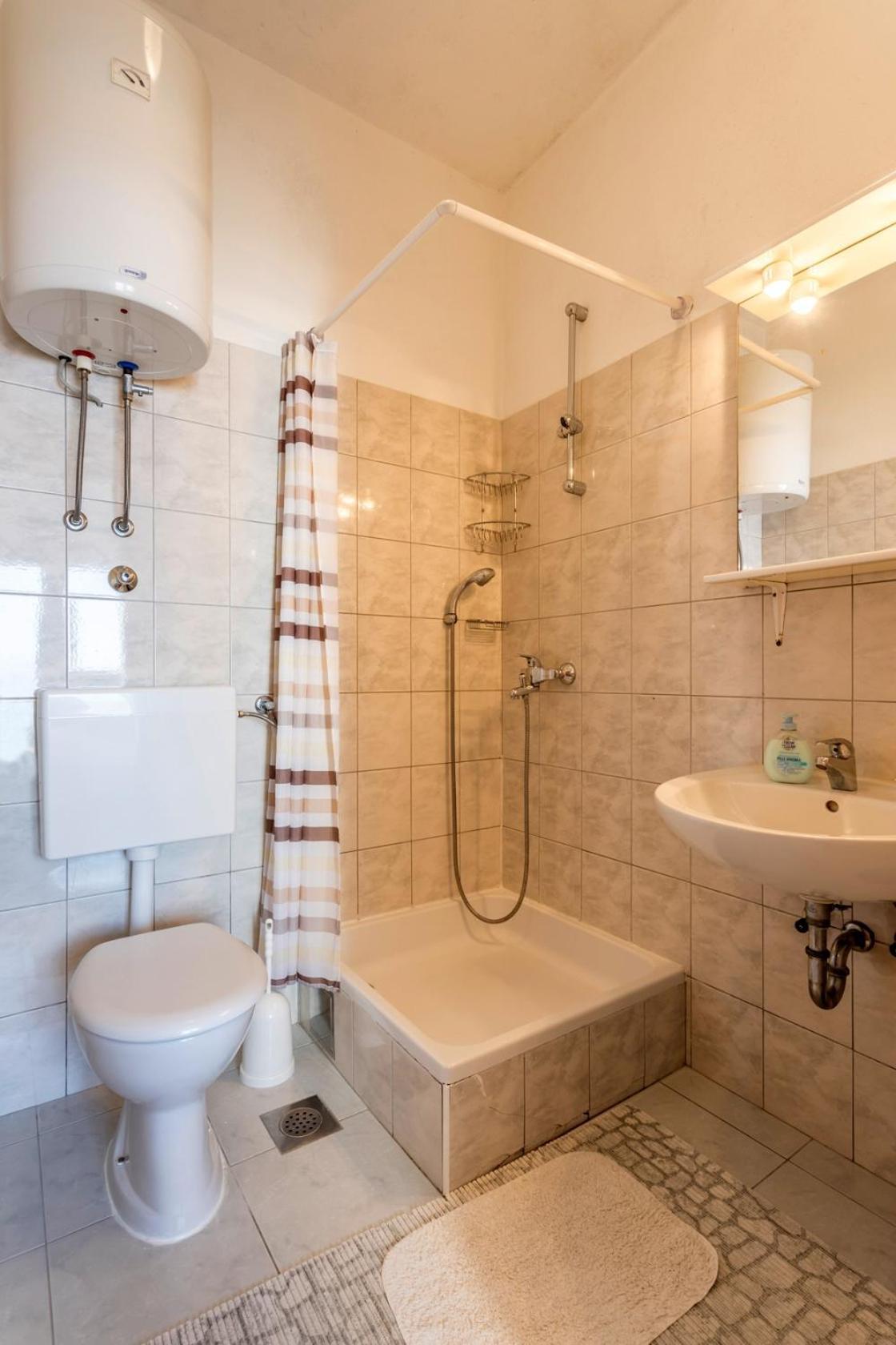 Apartments With A Parking Space Baska Voda, Makarska - 301 Phòng bức ảnh
